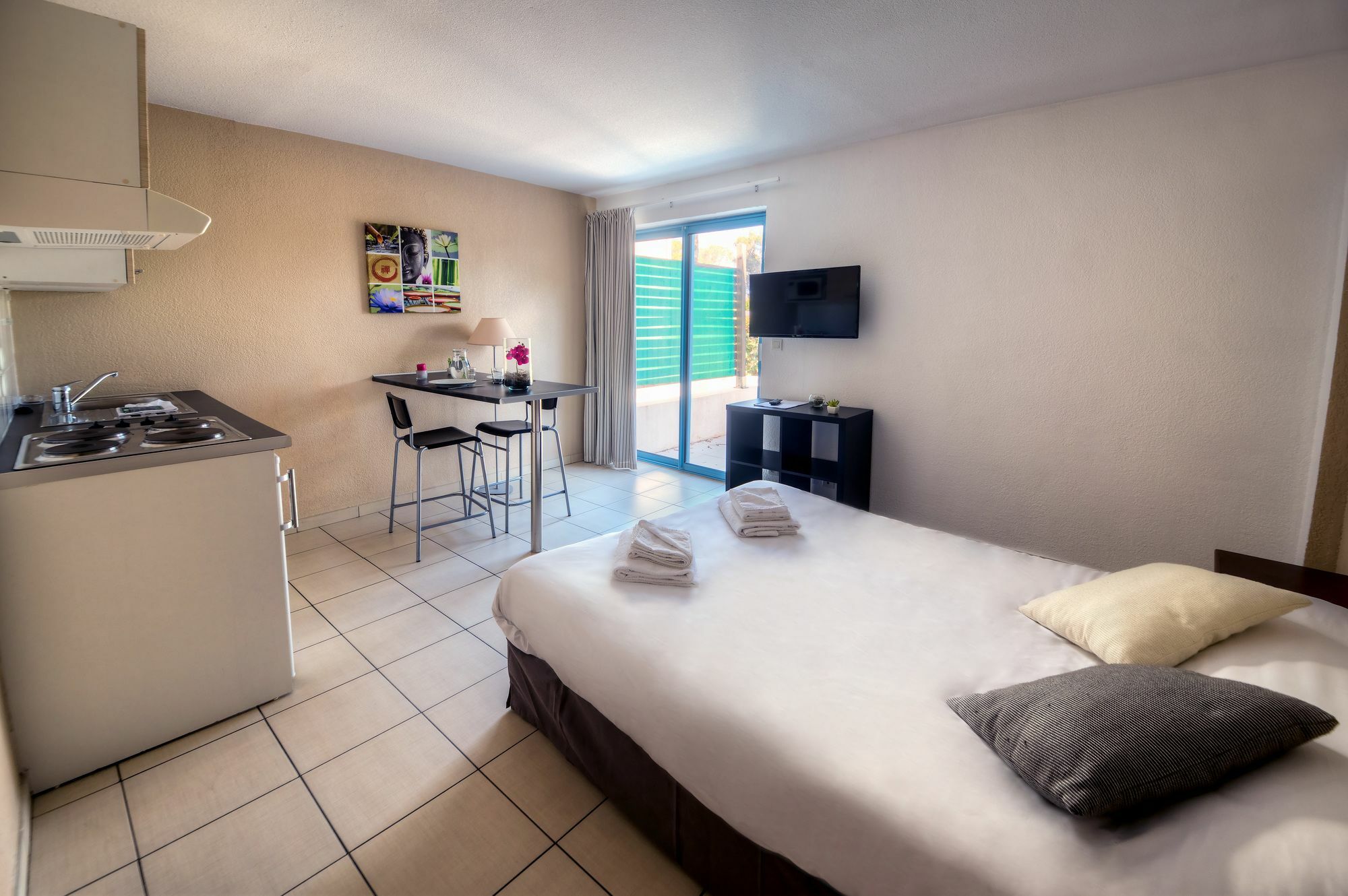 Zenitude Hôtel-Résidences La Tour de Mare Fréjus Exterior foto